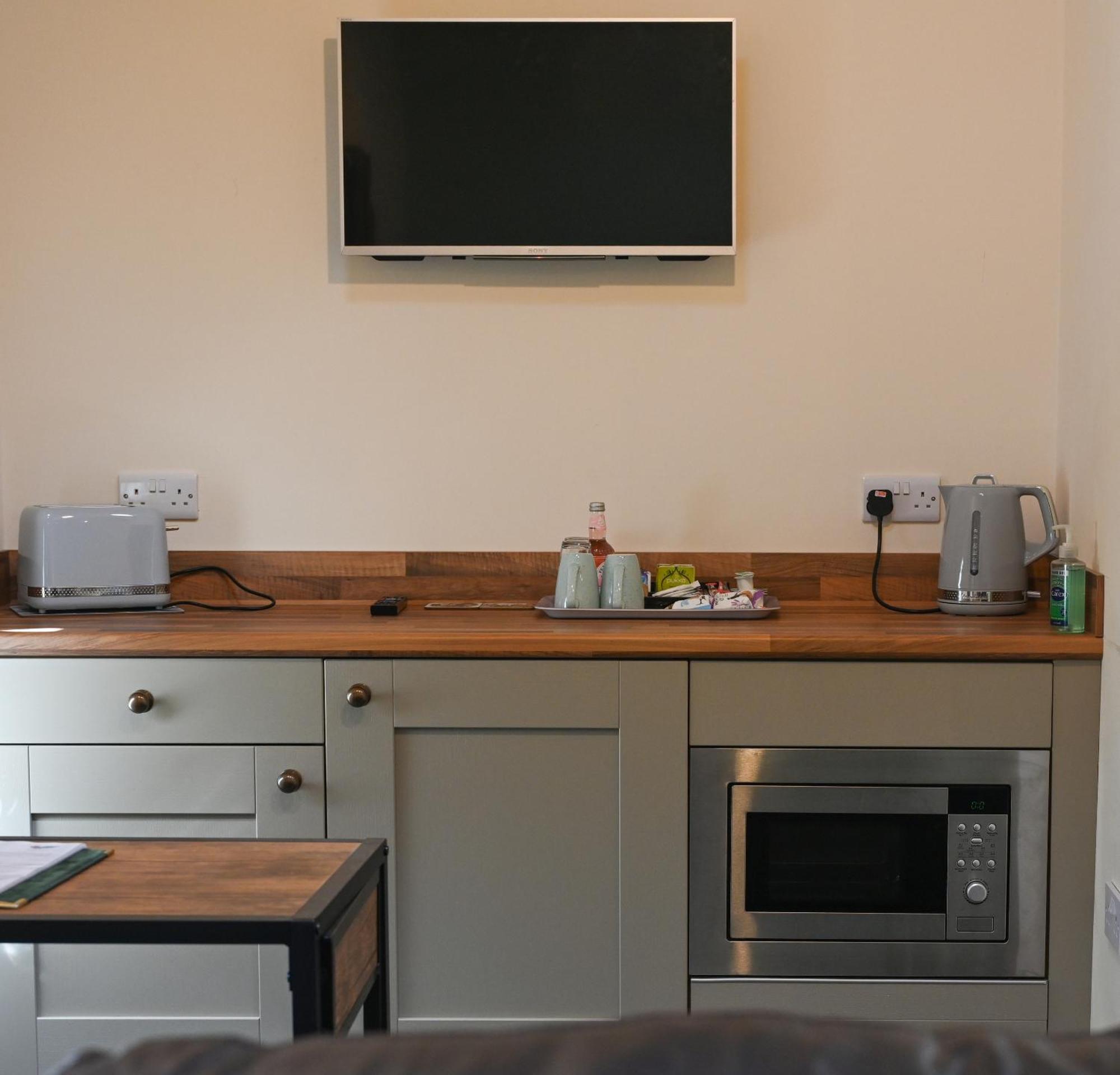 Wydon Farm Bed And Breakfast ハルトホイッスル エクステリア 写真