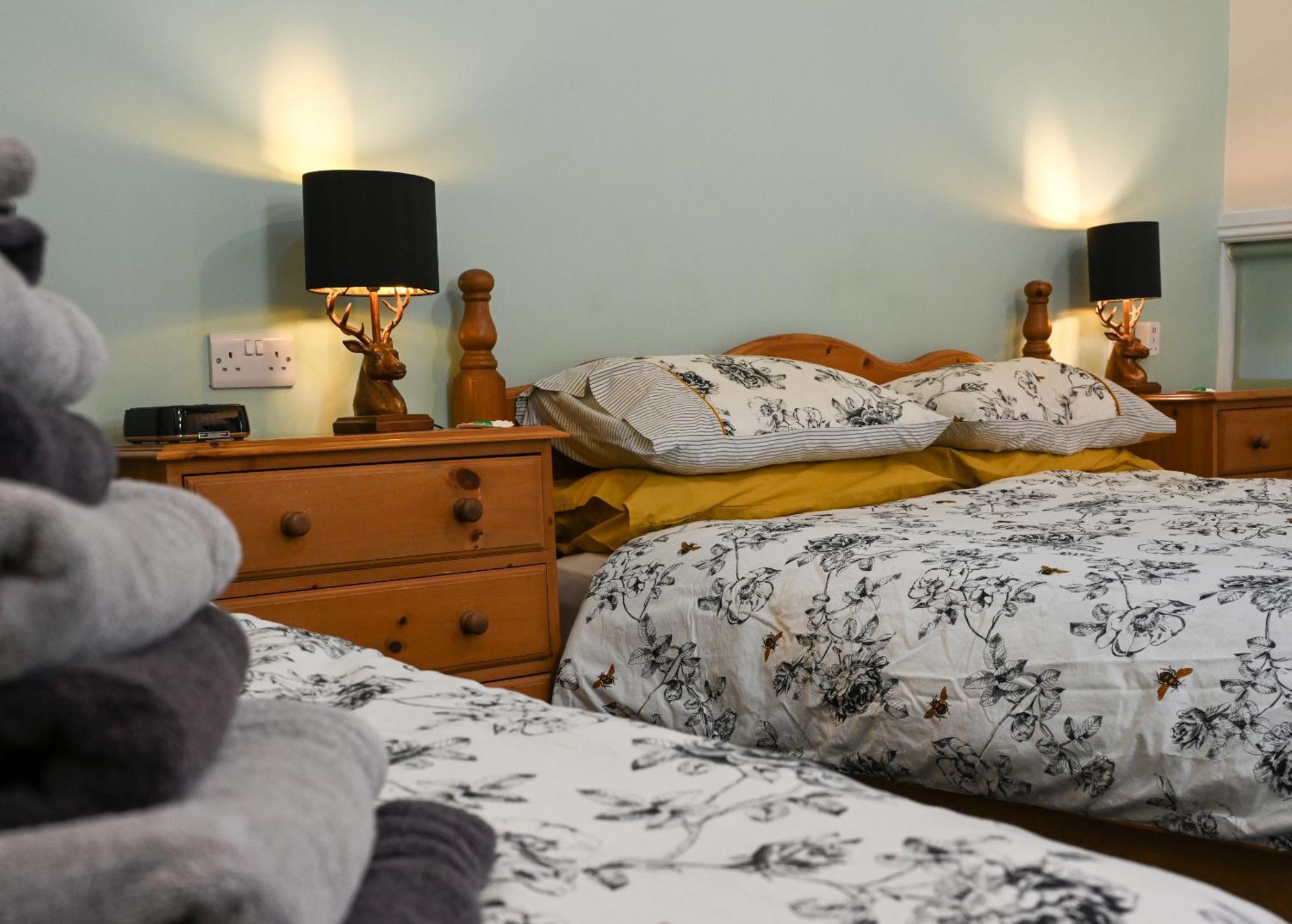 Wydon Farm Bed And Breakfast ハルトホイッスル エクステリア 写真